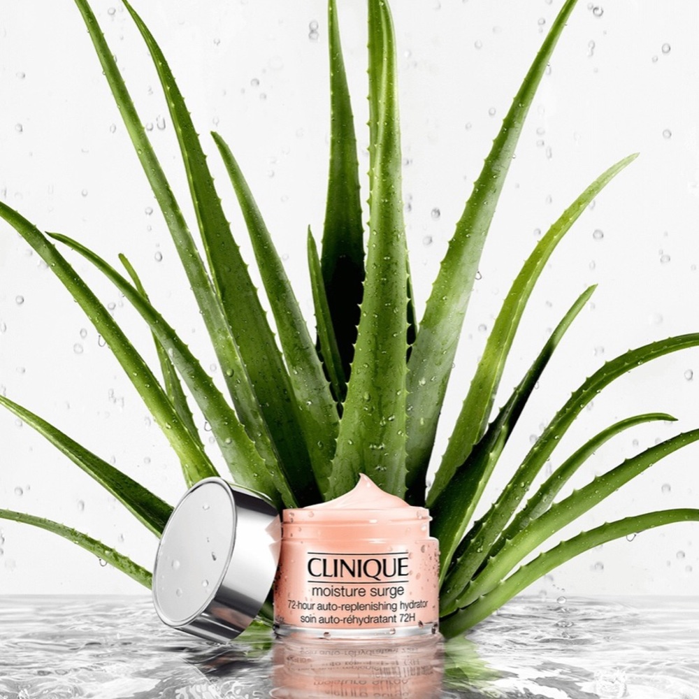 Clinique moisture surge 1 oz / 30ml